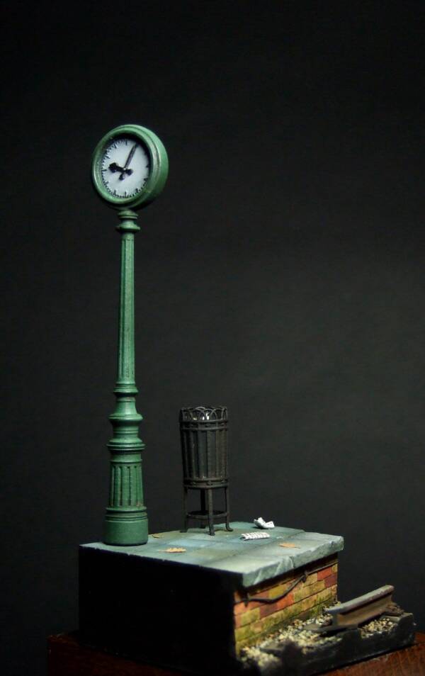 Base andén (reloj y papelera) 75mm - Imagen 5